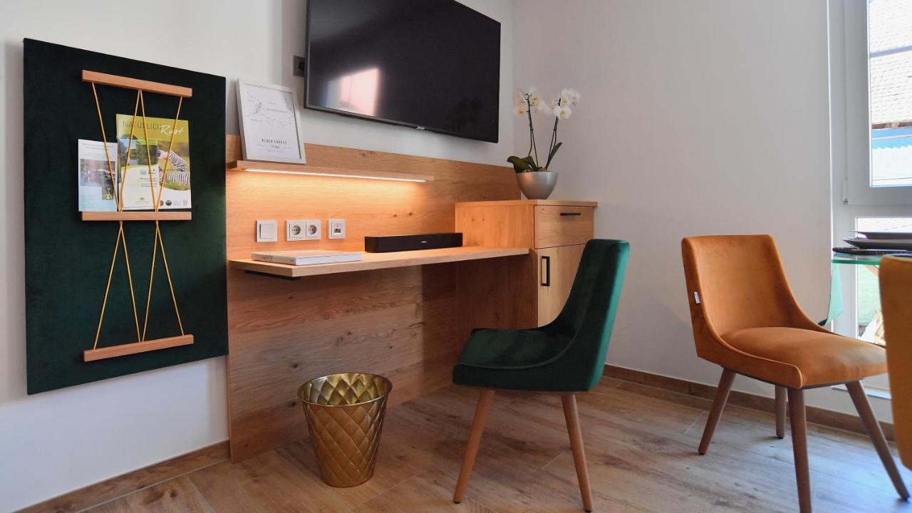 Der Ochsen Aparthotel Kappel-Grafenhausen Exteriör bild