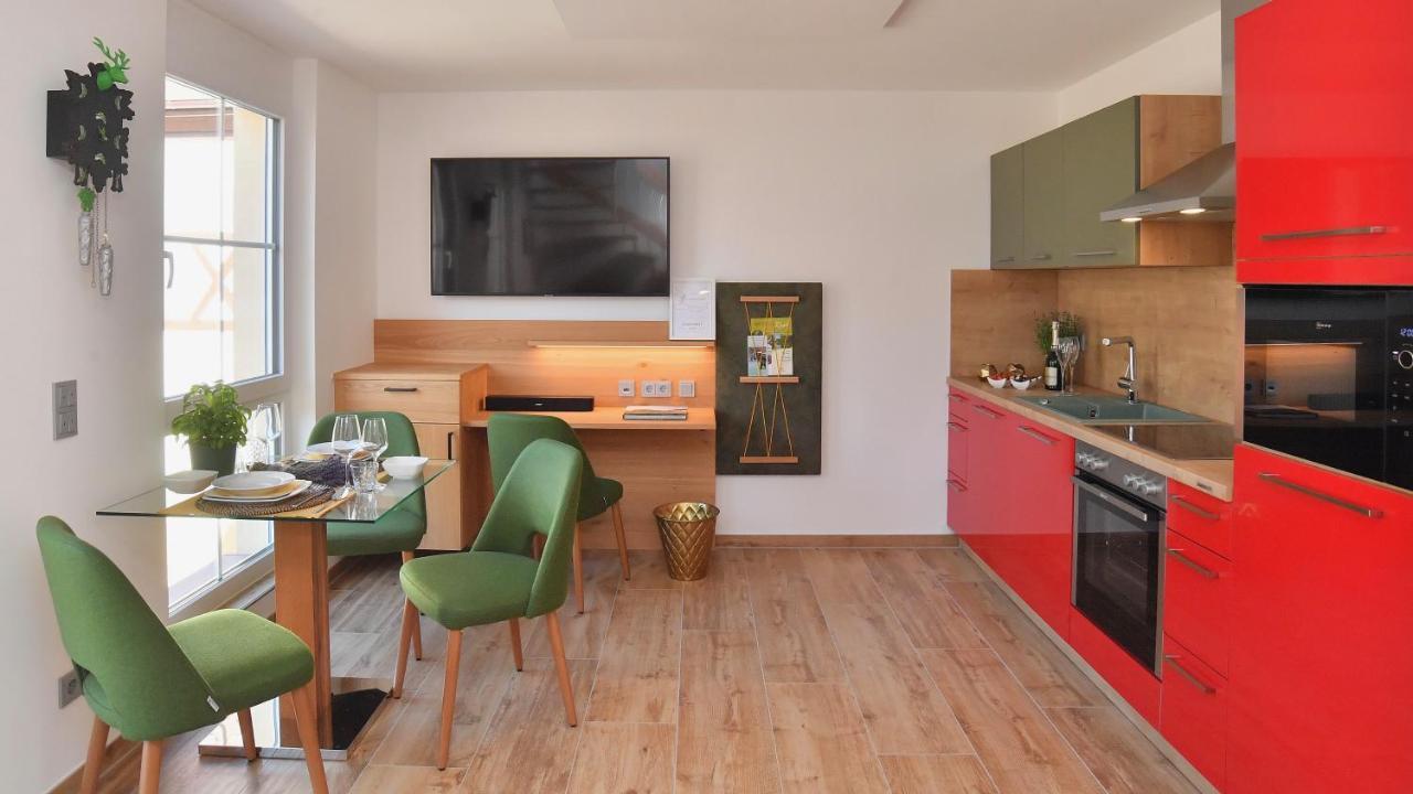 Der Ochsen Aparthotel Kappel-Grafenhausen Exteriör bild