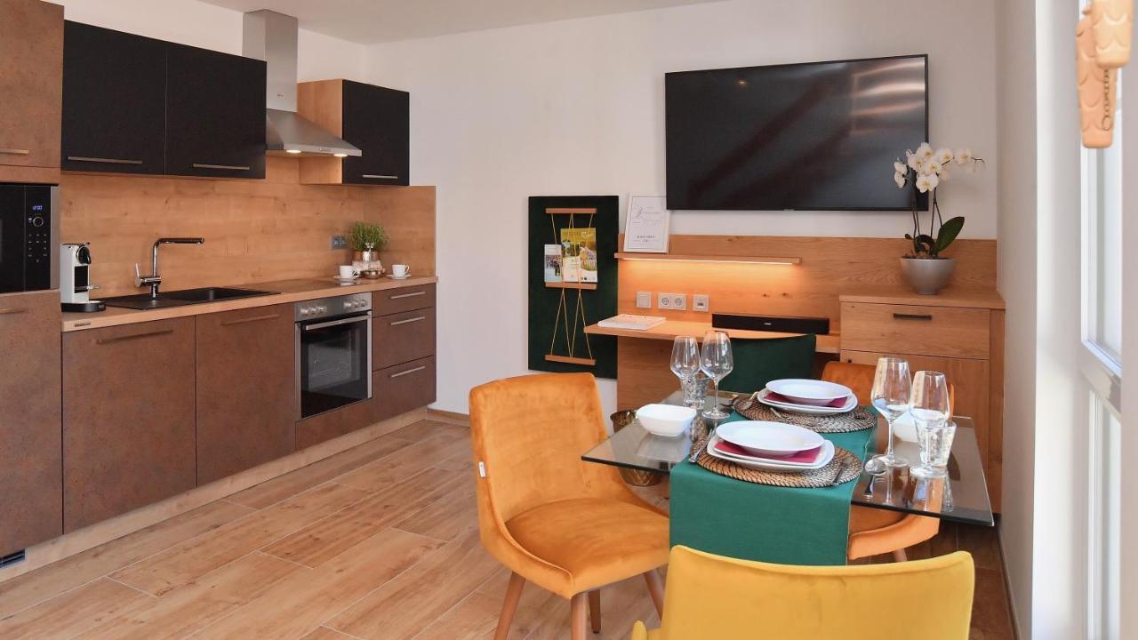 Der Ochsen Aparthotel Kappel-Grafenhausen Exteriör bild